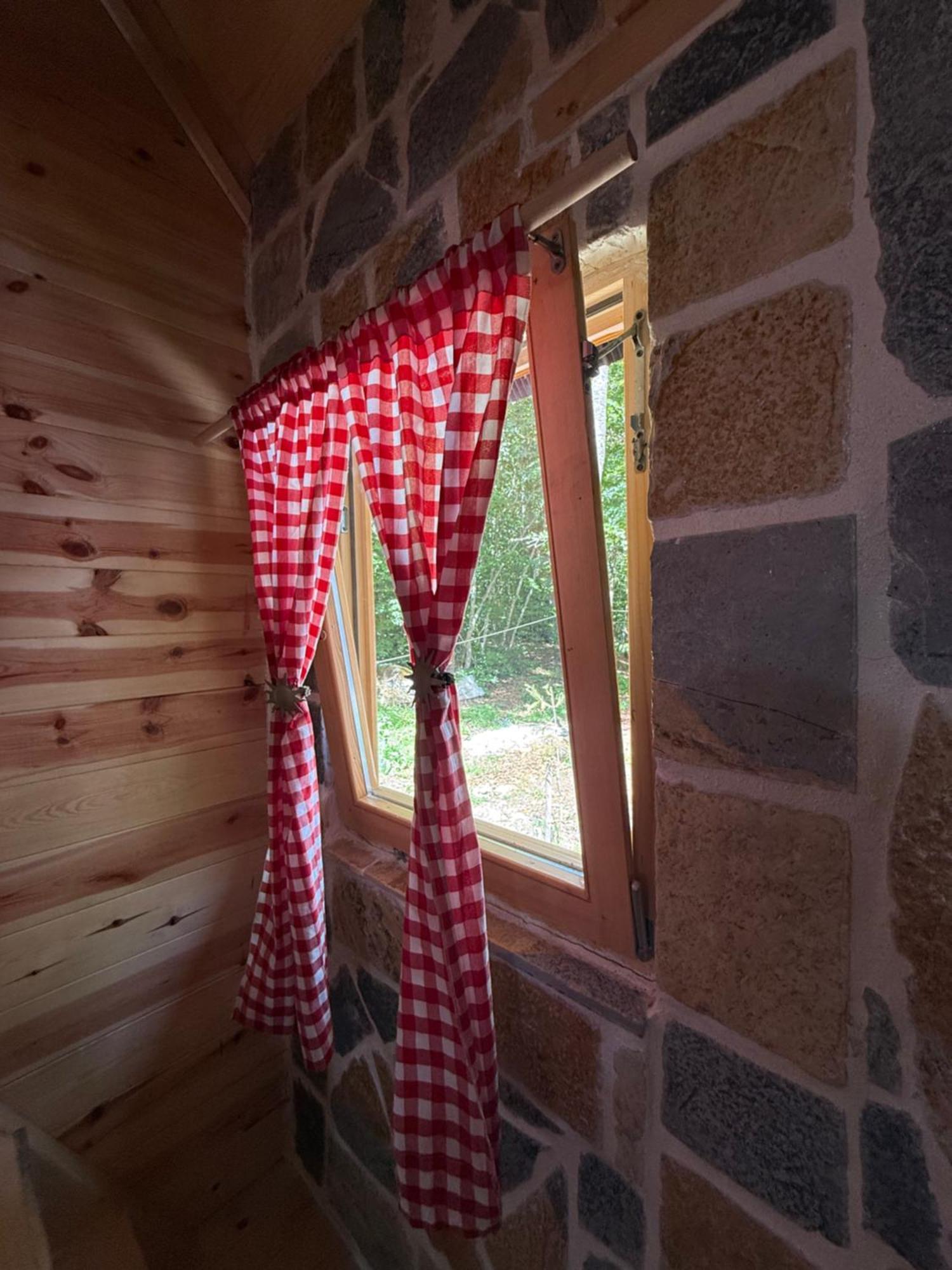 Wildbeauty Grebaje Villa Vuthaj Exterior foto